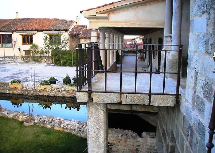 Gæstehus Palacio De Esquileo *